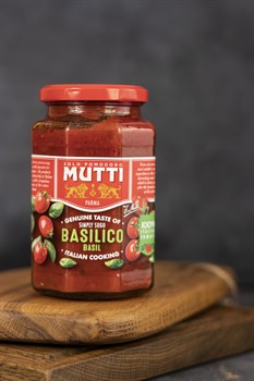 Соус томатный с базиликом  Мутти